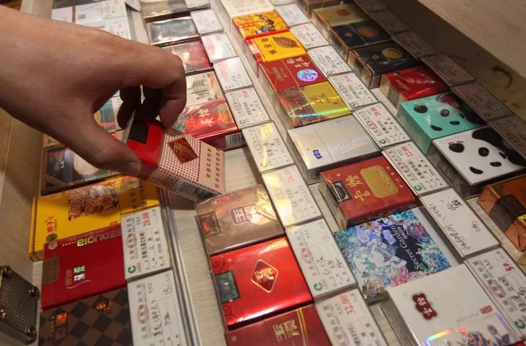 兴宁市烟草专卖局聚焦“三个强化”，全力维护卷烟市场秩序与预包装食品监管